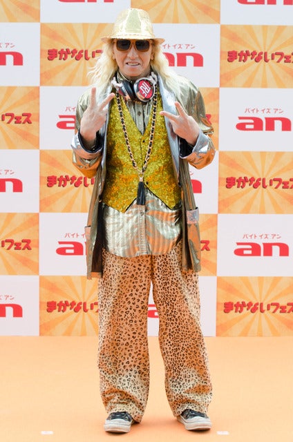 DJ KOO、まかない飯に「あ～ん♪」…東京・中野で『an まかないフェス』開催撮影：五味渕秀行