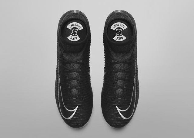 ナイキ、ブラックアッパーが特徴の「テック クラフト コレクション」発売