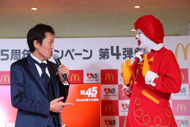 たかみな、パンツ透けてる?…赤のドレスでマック商品PR撮影:山本有莉