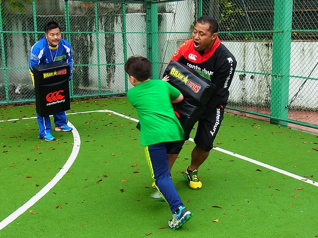 ラグビー日本代表オフィシャルスポンサー、ロバート・ウォルターズ・ジャパンのファミリーイベント（11月19日、千駄ヶ谷フットサルコート）《撮影 大野雅人（Gazin Airlines）》