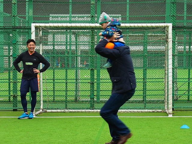 ラグビー日本代表オフィシャルスポンサー、ロバート・ウォルターズ・ジャパンのファミリーイベント（11月19日、千駄ヶ谷フットサルコート）《撮影 大野雅人（Gazin Airlines）》