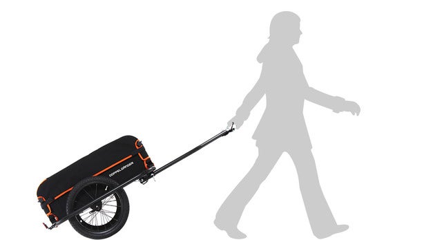 自転車で荷台に載せきれない荷物を運ぶ「サイクルトレーラー」