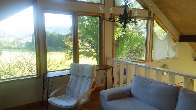 2階もあってたびたび写真展なども行われている撮影：山口和幸