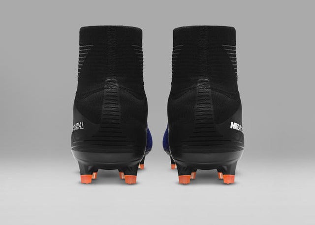 ナイキ、ブラックアッパー採用の「ダーク ライトニング パック」発売