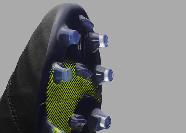 ナイキ、ブラックアッパー採用の「ダーク ライトニング パック」発売