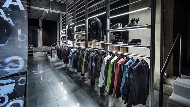 ナイキラボが南青山に誕生「NIKELAB MA5」