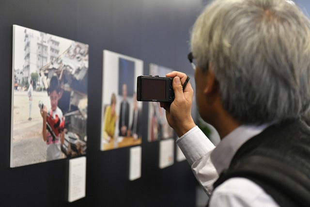 報道写真を通して落語家が未来へメッセージ…写真×落語「写噺」
