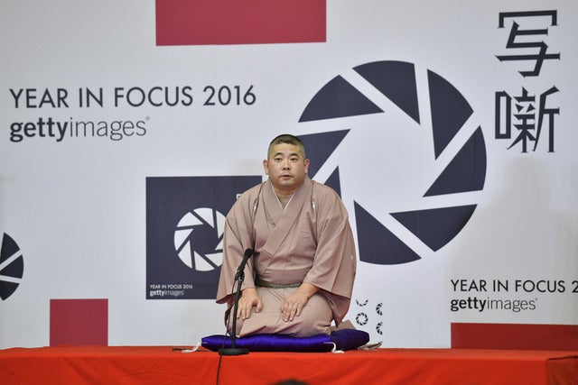 報道写真を通して落語家が未来へメッセージ…写真×落語「写噺」