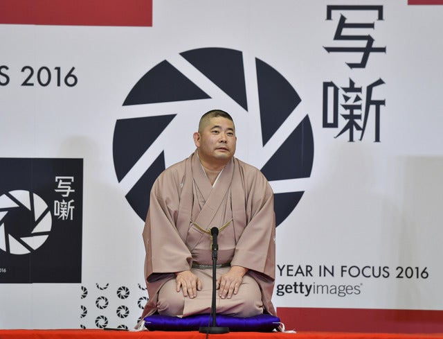 報道写真を通して落語家が未来へメッセージ…写真×落語「写噺」