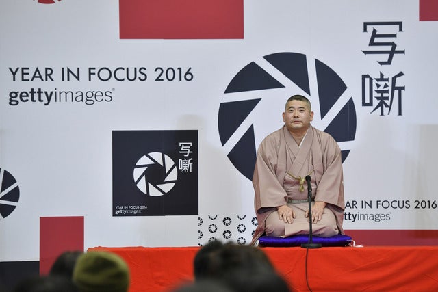 報道写真を通して落語家が未来へメッセージ…写真×落語「写噺」