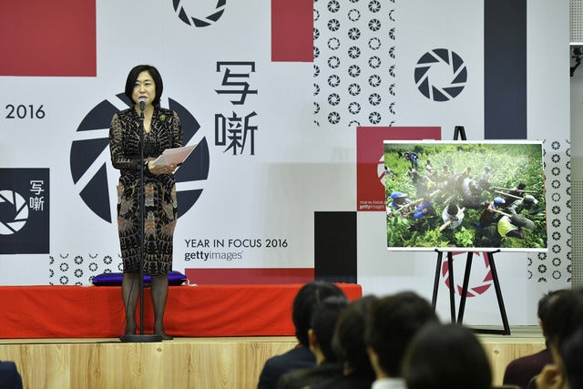 報道写真を通して落語家が未来へメッセージ…写真×落語「写噺」