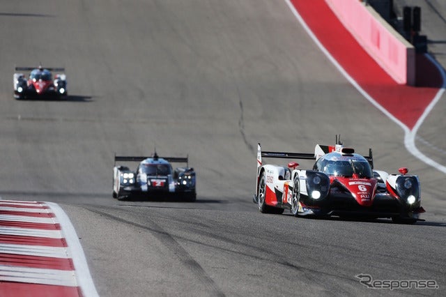 直近のアメリカ戦の模様。#6 トヨタTS050を追うのは#2 ポルシェ919。写真：TOYOTA（2016年）