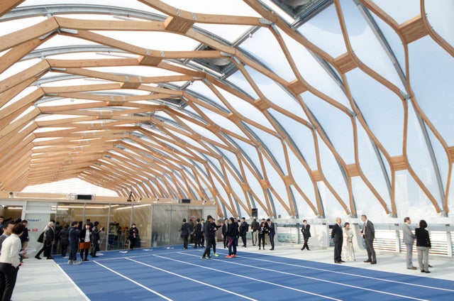 「新豊洲Brilliaランニングスタジアム」オープニングレセプション(2016年12月9日)撮影:五味渕秀行