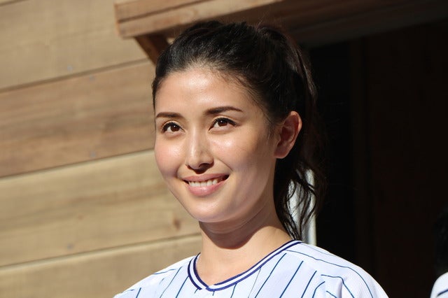 「YOKOHAMA BAY BEER FESTIVAL 2016」に橋本マナミが登場(2016年8月26日)撮影:山本有莉