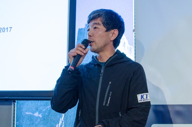 ICI 石井スポーツの荒川勉社長によるエベレスト挑戦に同行する奥田仁一さん（2017年4月3日）撮影：五味渕秀行