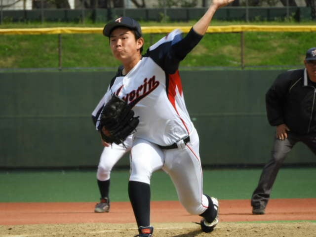 杏林大・上野君（２年・盈進）撮影：手束仁