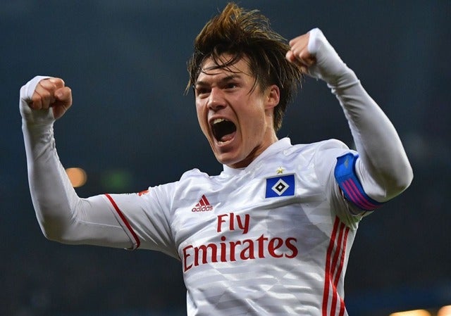 酒井高徳が今季2アシスト目 ハンブルガーSV対SCフライブルク（2017年2月18日）(c) Getty Images