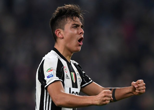 ユベントスのパウロ・ディバラがPKを決めて勝利（2017年3月10日）(c) Getty Images