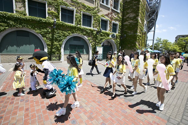 阪神タイガース女性ファンが集合！「TORACO DAY」に約5万人が参加