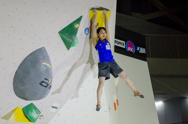 ボルダリングW杯八王子大会に出場した小武芽生（2017年5月7日）撮影：五味渕秀行