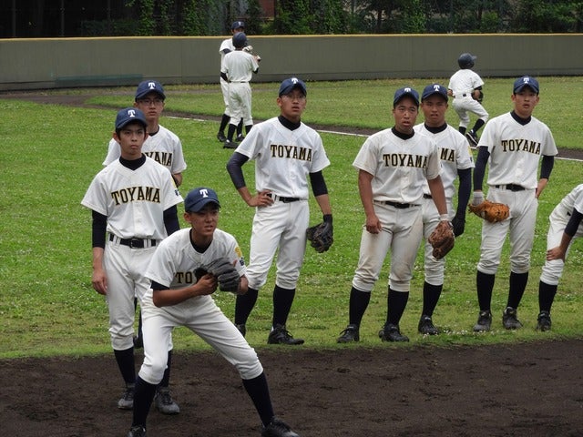 戸山のサイドノック撮影：手束仁