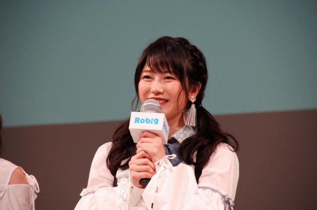 週刊「ロビ2」創刊記念イベントに登壇したAKB48のメンバー（2017年6月8日）撮影：北川雄太