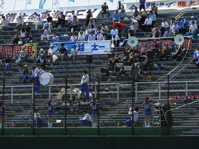 新日鐵住金東海ＲＥＸ応援スタンド撮影：手束仁