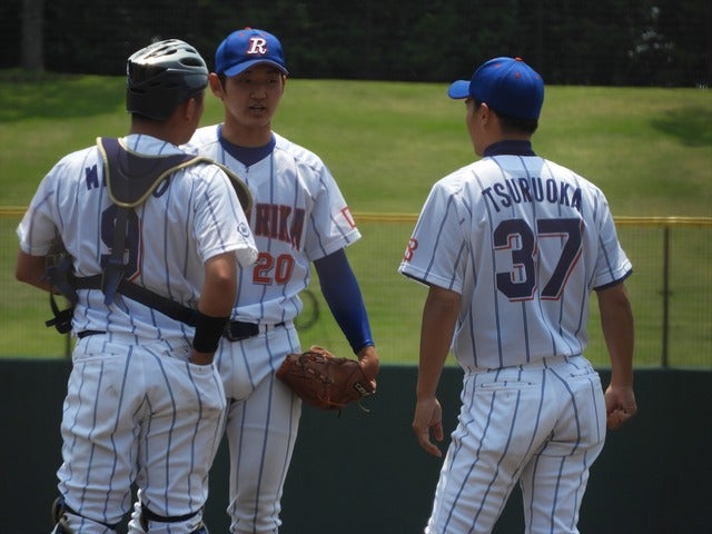 東海理化マウンドで久能監督が指示を出す撮影：手束仁