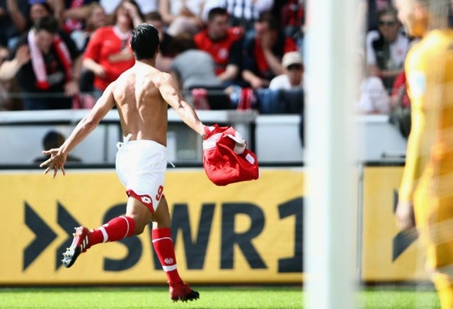 武藤嘉紀がブンデス日本人200得点目のゴール （2017年5月13日）(c) Getty Images