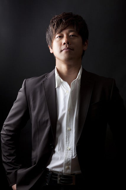 ビーチでエクササイズやヨガを楽しむ「サマーフィットネス」開催