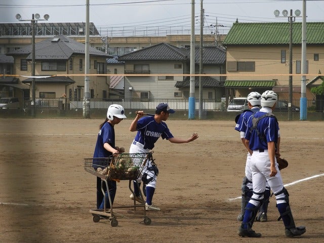 小山のシートノック撮影：手束仁