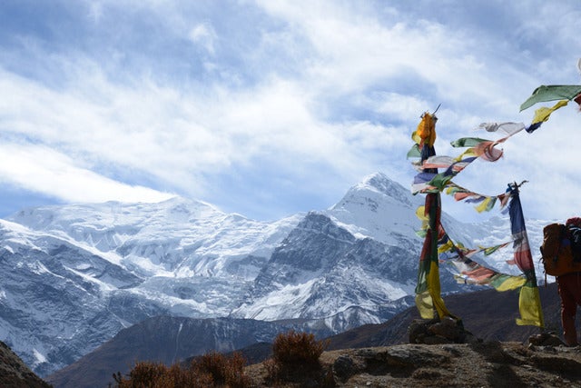 残雪とそして少し早い雪に見舞われた山々Photo Asami SAKURA