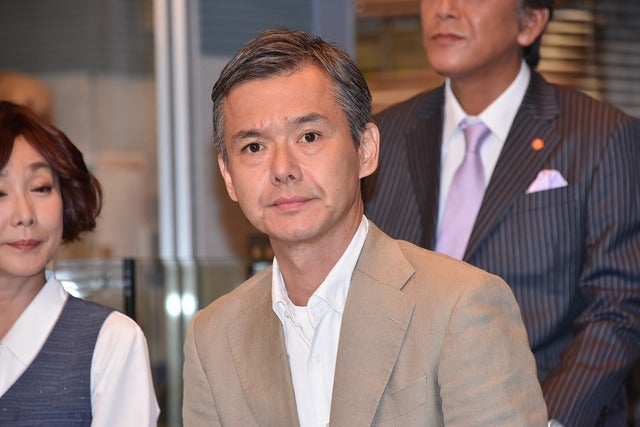 渡部篤郎撮影：石井隼人