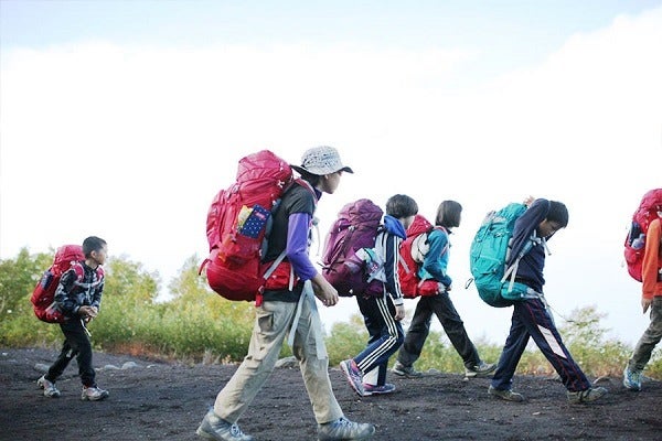 コールマン、富士山を登る子ども向けイベント「冒険トレック2017 秋」開催