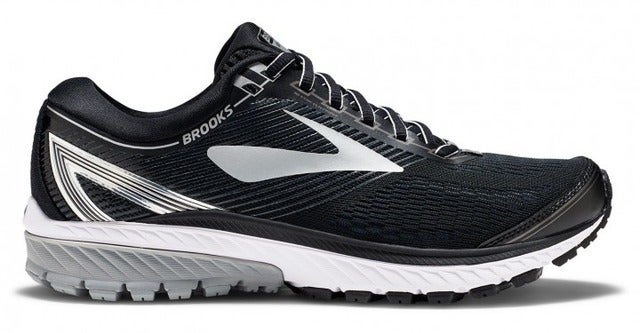 ブルックス、秋冬モデルのランニングシューズ「ゴースト10」発売