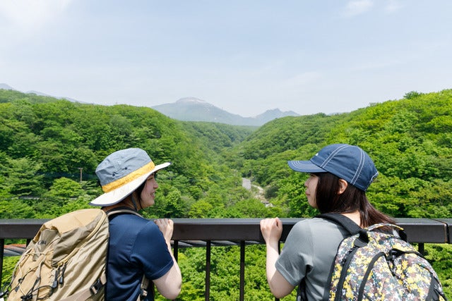 テント設営や撤収講習つきの「気軽に手ぶらdeキャンプ体験」開催