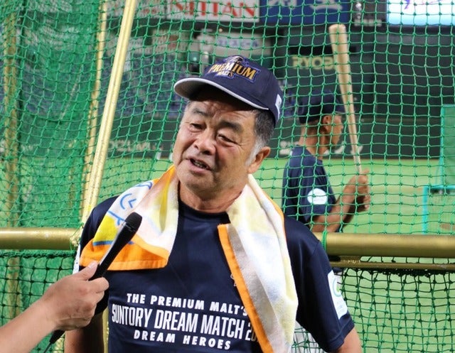 モルツ球団の川藤幸三撮影：浜田哲男