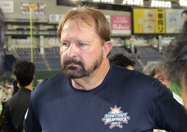 モルツ球団のランディ・バース撮影：浜田哲男