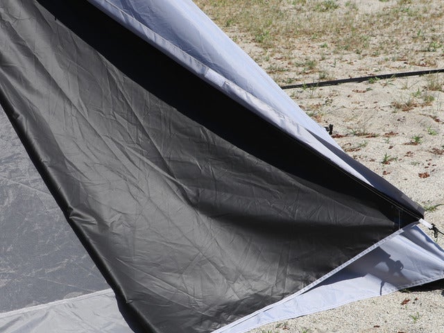 遮光コーティングを施した夏キャンプ向け「ワンポールテント」発売