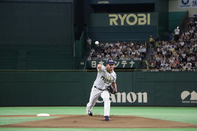 桑田がショート？侍ジャパン稲葉監督がピッチャー？…珍采配続出のサントリードリームマッチ撮影：山本有莉