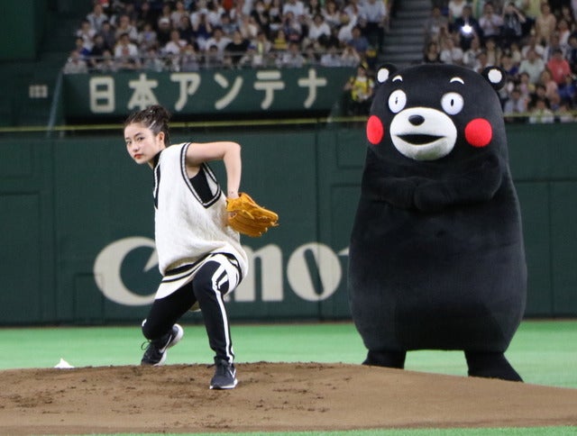 桑田がショート？侍ジャパン稲葉監督がピッチャー？…珍采配続出のサントリードリームマッチ撮影：山本有莉