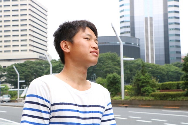 氷の「コカ・コーラ」ボトルが届く「コーク便」が編集部にやってきた!撮影:山本有莉