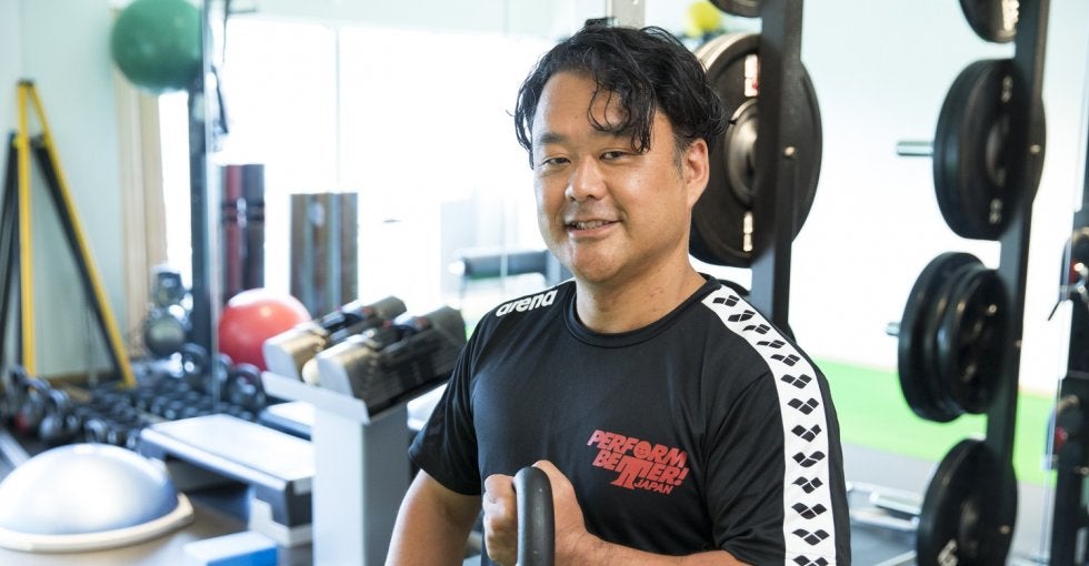 自宅でできる 北島康介式トレーニング で実践しよう トレーナー小泉圭介インタビュー 後編 ライフスタイル スポーツブル スポブル