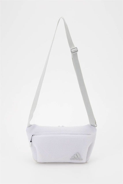 アディダス×MOUSSY、デザインと機能性を融合した新コレクション9月発売