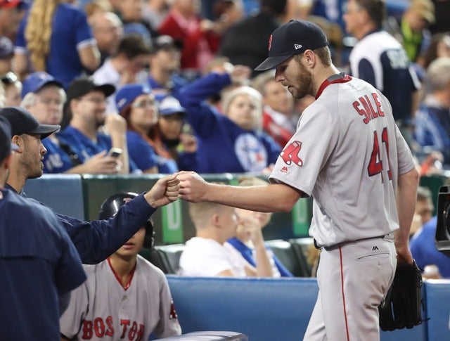 ボストン・レッドソックスのクリス・セール（2017年8月29日）（c）Getty Images