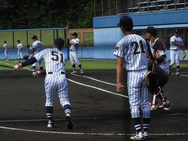 入念な東海タイのシートノック撮影:手束仁