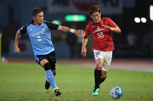 (左)川崎フロンターレ・奈良竜樹 参考画像(c)Getty Images