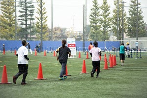 懐かしの50m走や反復横跳びに挑戦!「オトナのスポーツテスト」開催