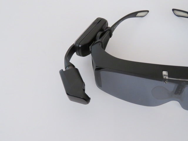 視線を下に落とさずナビ情報が確認できる「Garmin Varia VisionJ」撮影:津々見友彦