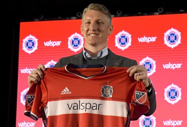 バスティアン・シュバインシュタイガーがシカゴ・ファイアー入団会見（2017年3月29日）(c) Getty Images